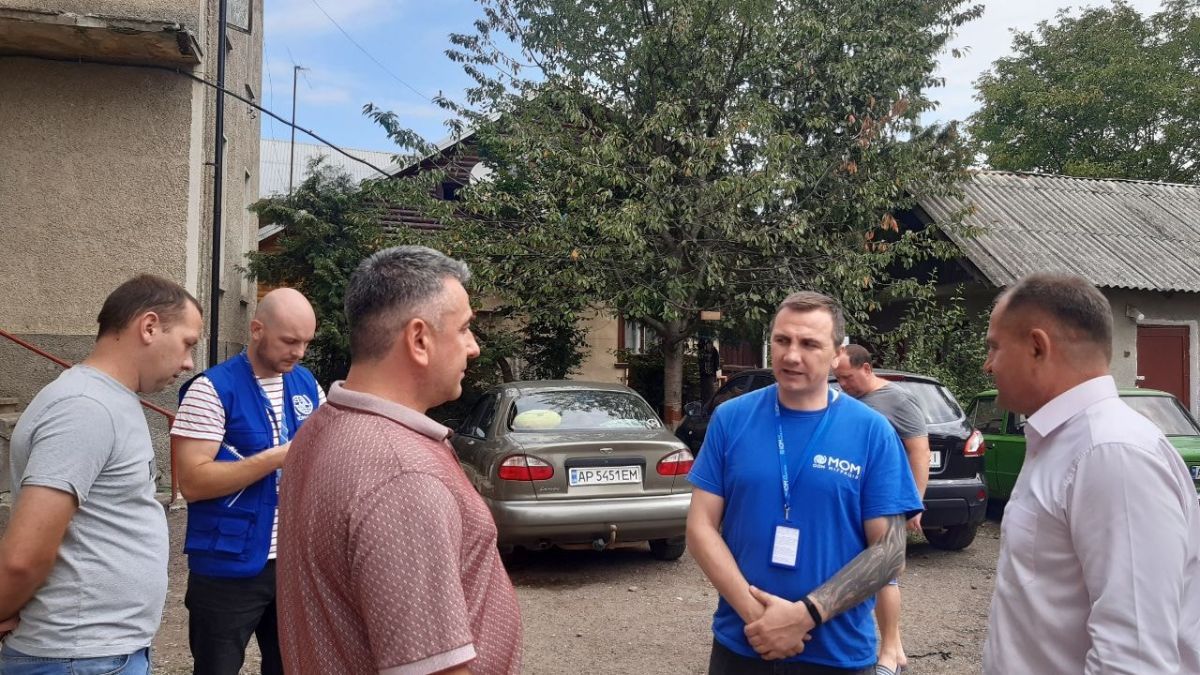 Міжнародники перевірили ремонтні роботи прихистиків ВПО у Коломиї 5