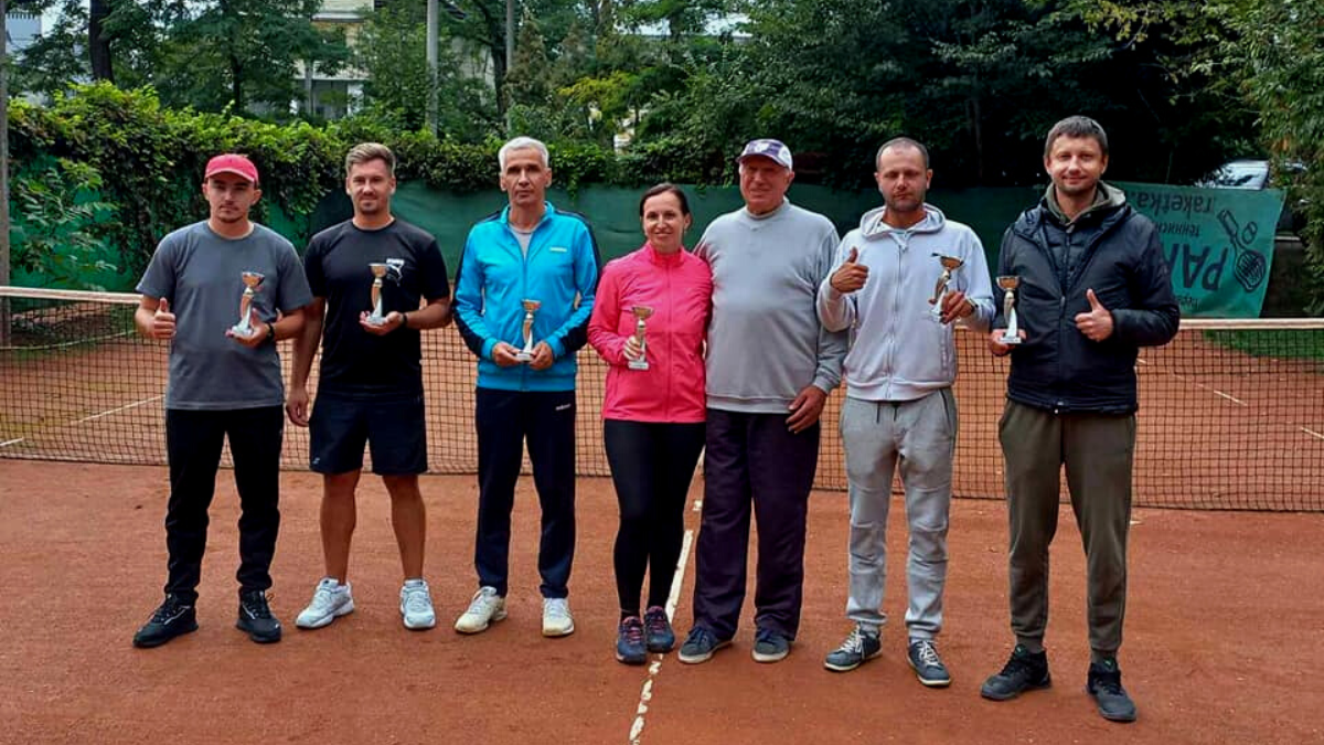 Тенісисти-аматори позмагалися за призові місця | Відомі переможці 2