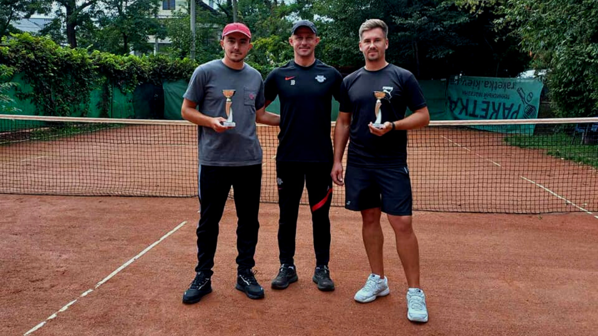 Тенісисти-аматори позмагалися за призові місця | Відомі переможці 1