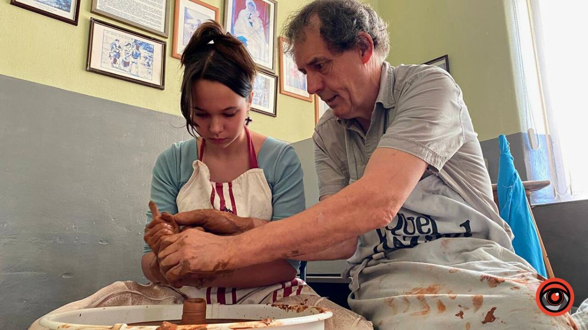 У Коломиї відбувся майстер-клас з гончарства від французького митця 5