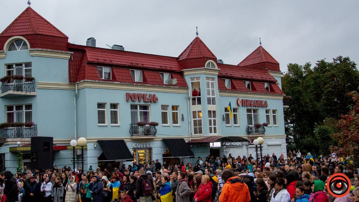 Kozak System у Коломиї | Інтерв'ю з фронтменом Іваном Леньо 13