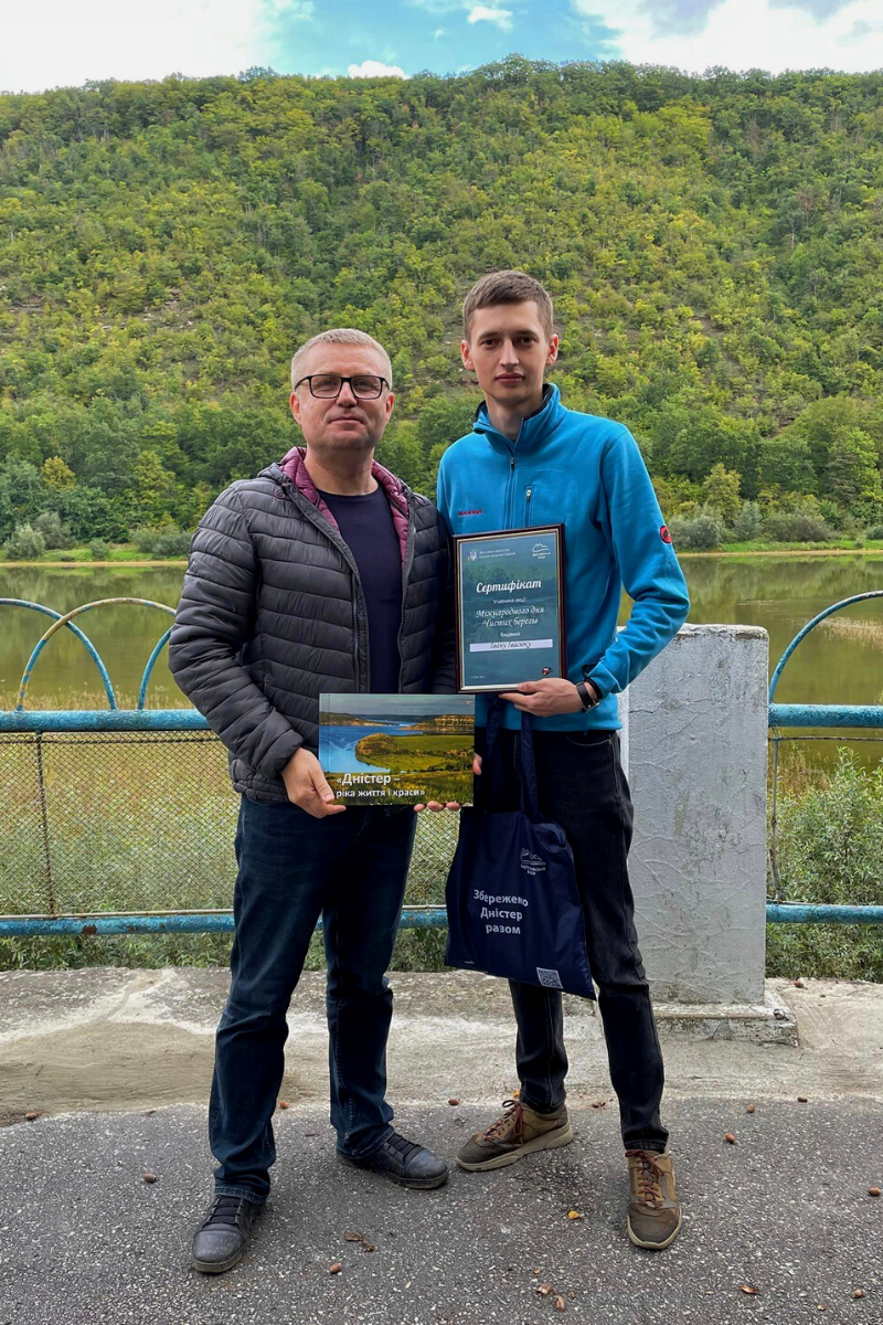 «Хай небо буде мирним, а Україна чистою!» | У Городенці відбулася екологічна акція 3