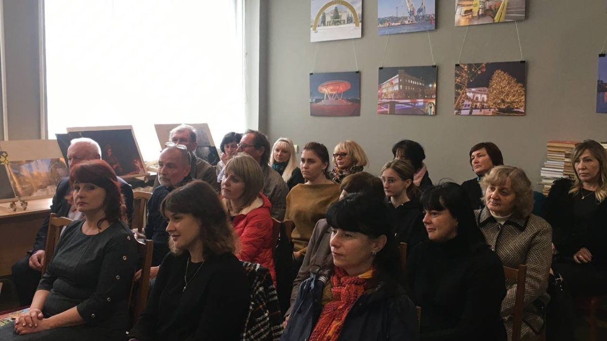 Письменниця Галина Стасюк презентувала свою книгу 1