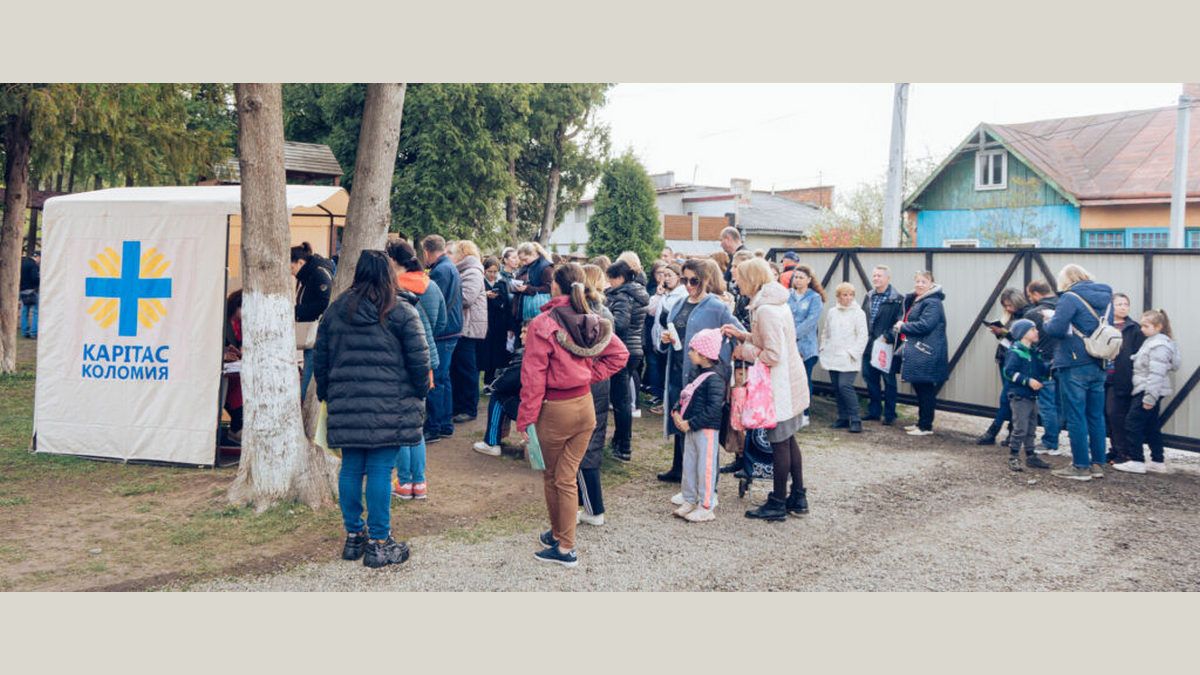 У Карітасі видаватимуть теплий одяг для мешканців Коломиї