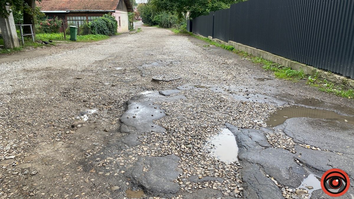 Та й по ремонту: на вулиці Кобилянської знову біда 3