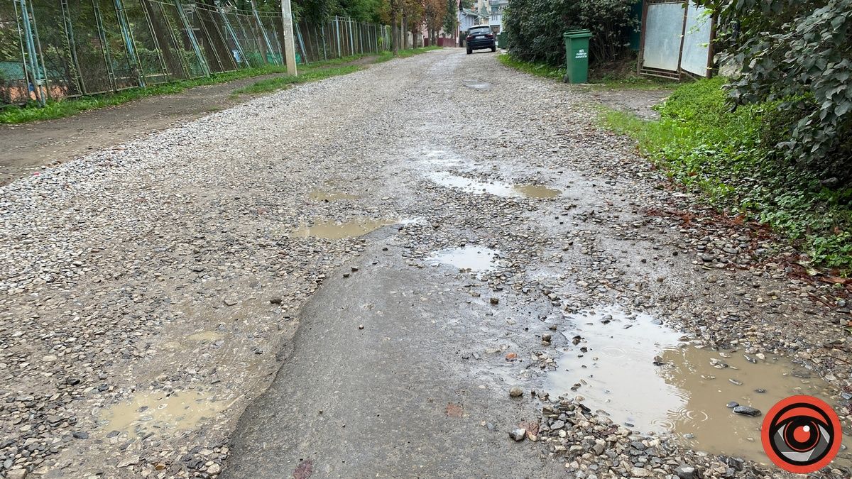 Та й по ремонту: на вулиці Кобилянської знову біда 5