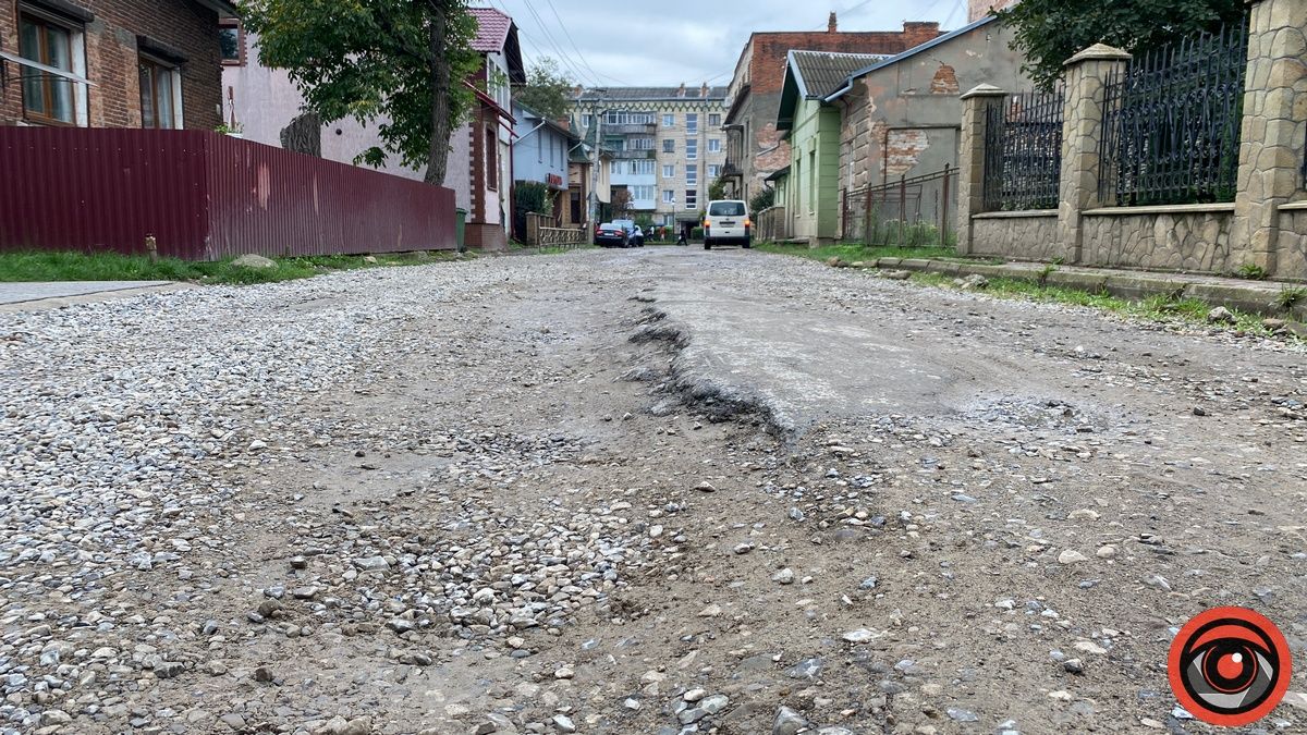 Та й по ремонту: на вулиці Кобилянської знову біда
