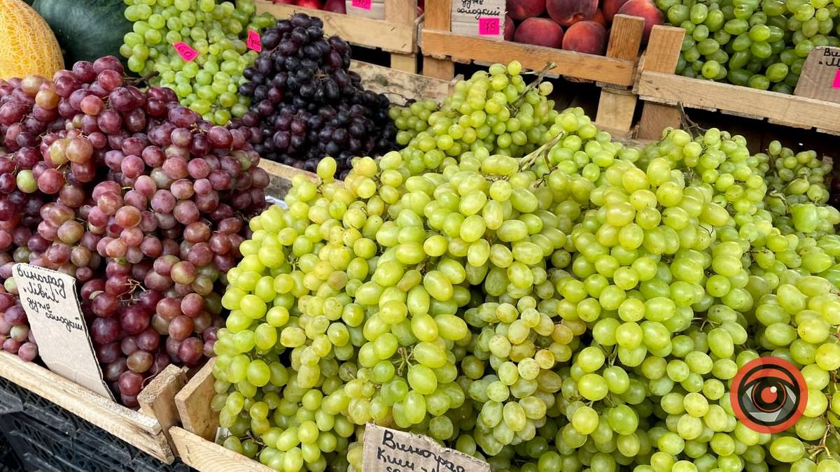 По чому у Коломиї сезонні овочі та фрукти? 8