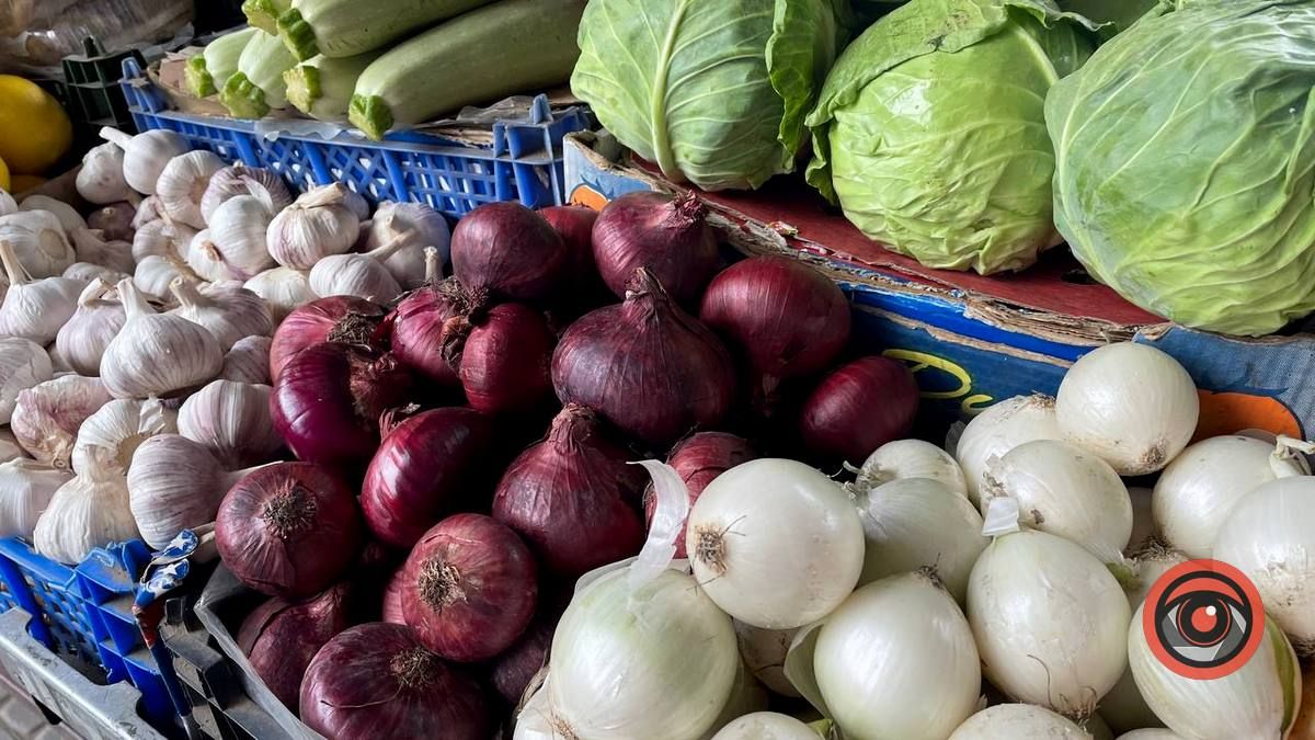 По чому у Коломиї сезонні овочі та фрукти? 4