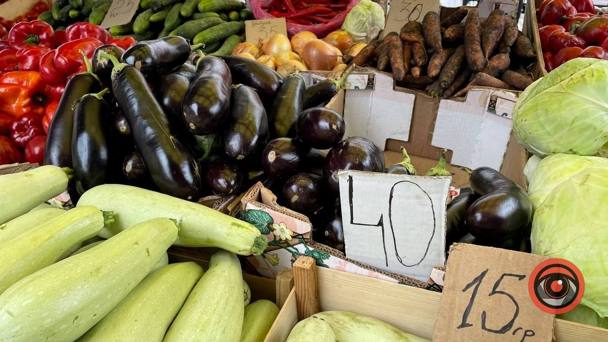 По чому у Коломиї сезонні овочі та фрукти? 9