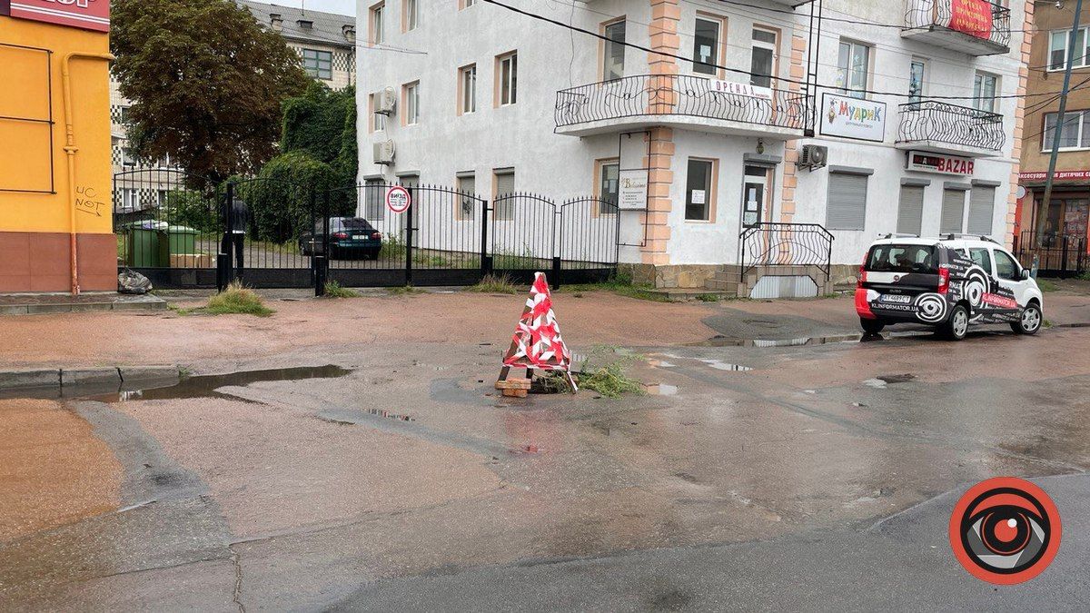 Люки у Коломиї, як окремий вид мистецтва 2