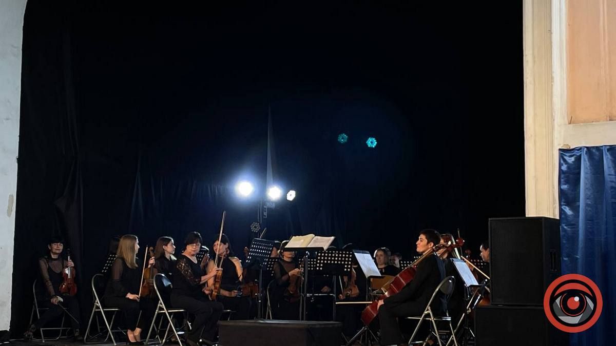 Концерт симфонічного оркестру у малій філармонії | фоторепортаж 7