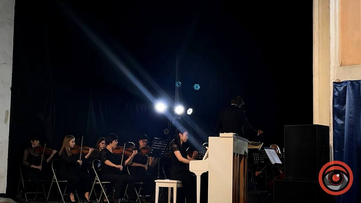 Концерт симфонічного оркестру у малій філармонії | фоторепортаж 3