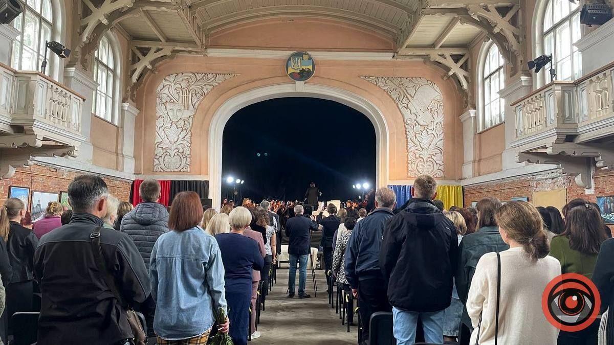 Концерт симфонічного оркестру у малій філармонії | фоторепортаж 1