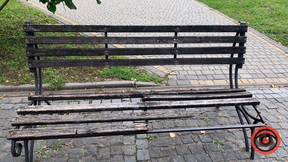 Як змінився студентський сквер у Коломиї? 6