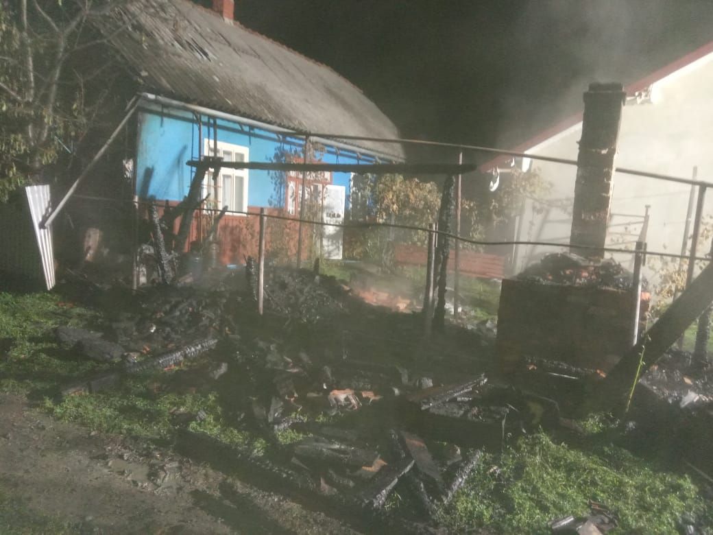 На Коломийщині вночі палав будинок 3