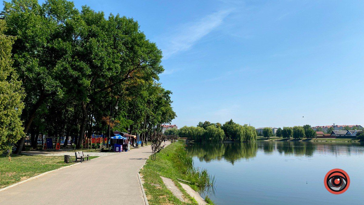 На вересневій сесії міської ради змінили назву озера у Коломиї