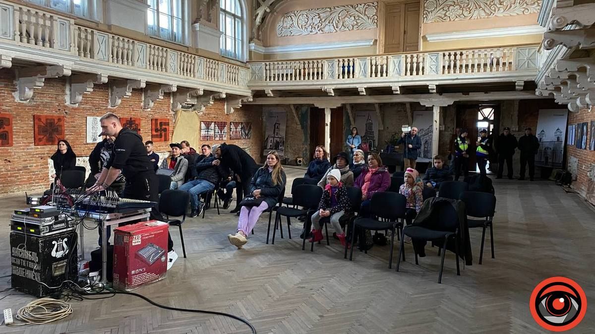 У Коломиї виступив оркестр Національної академії сухопутних військ 9