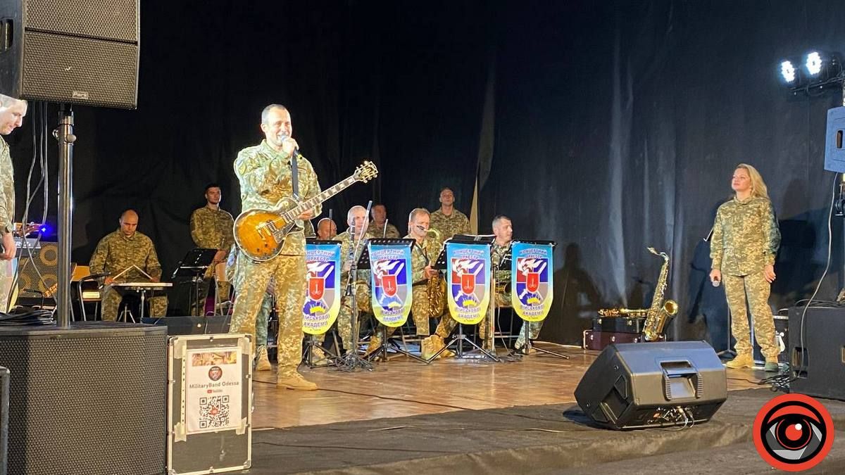 У Коломиї виступив оркестр Національної академії сухопутних військ 2