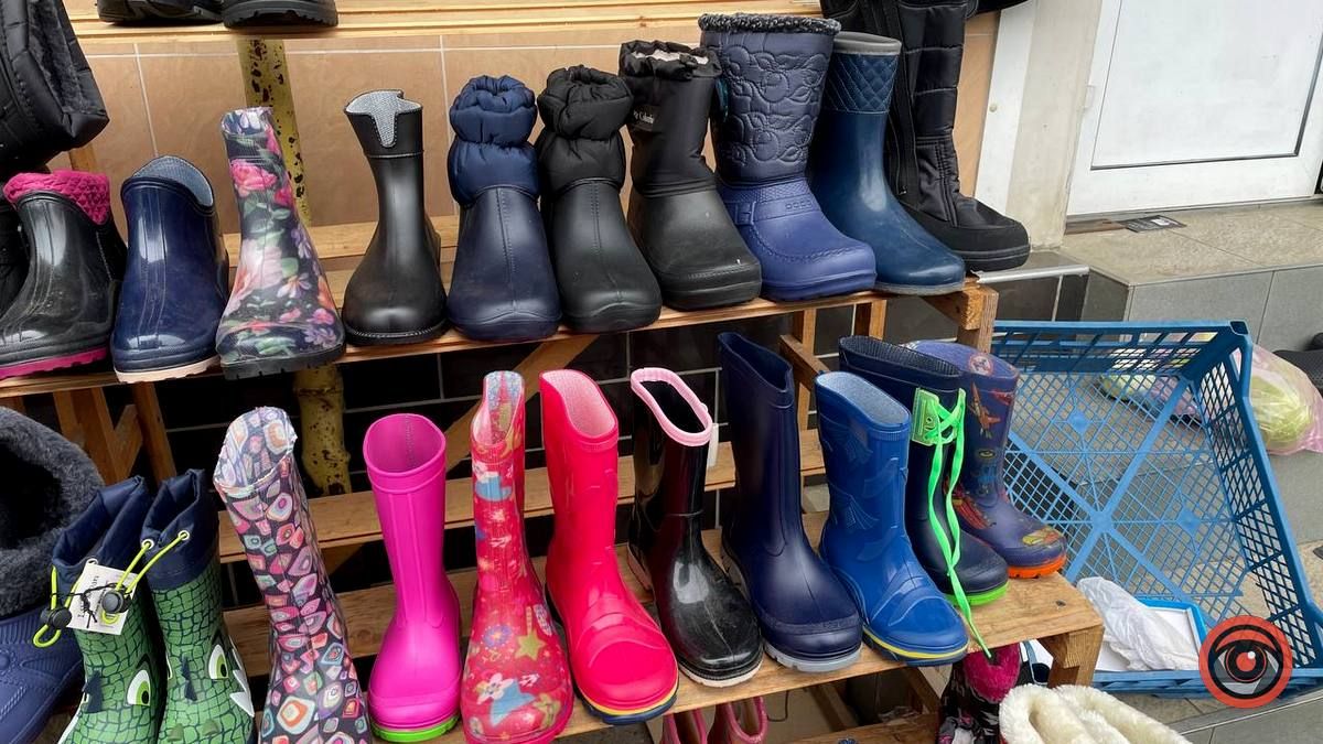 Яка вартість гумових чобіт у Коломиї? 3