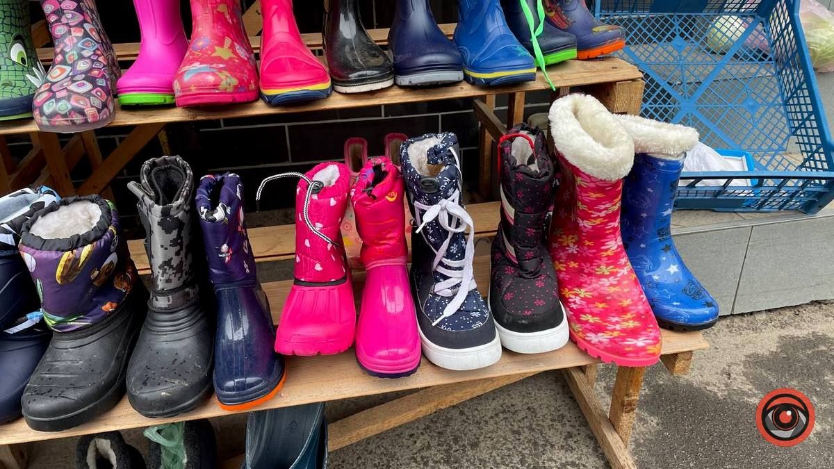 Яка вартість гумових чобіт у Коломиї? 1