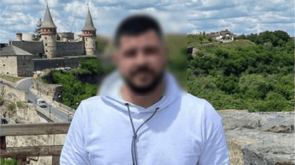 Скандальному псевдоволонтеру з Прикарпаття оголосили про підозру