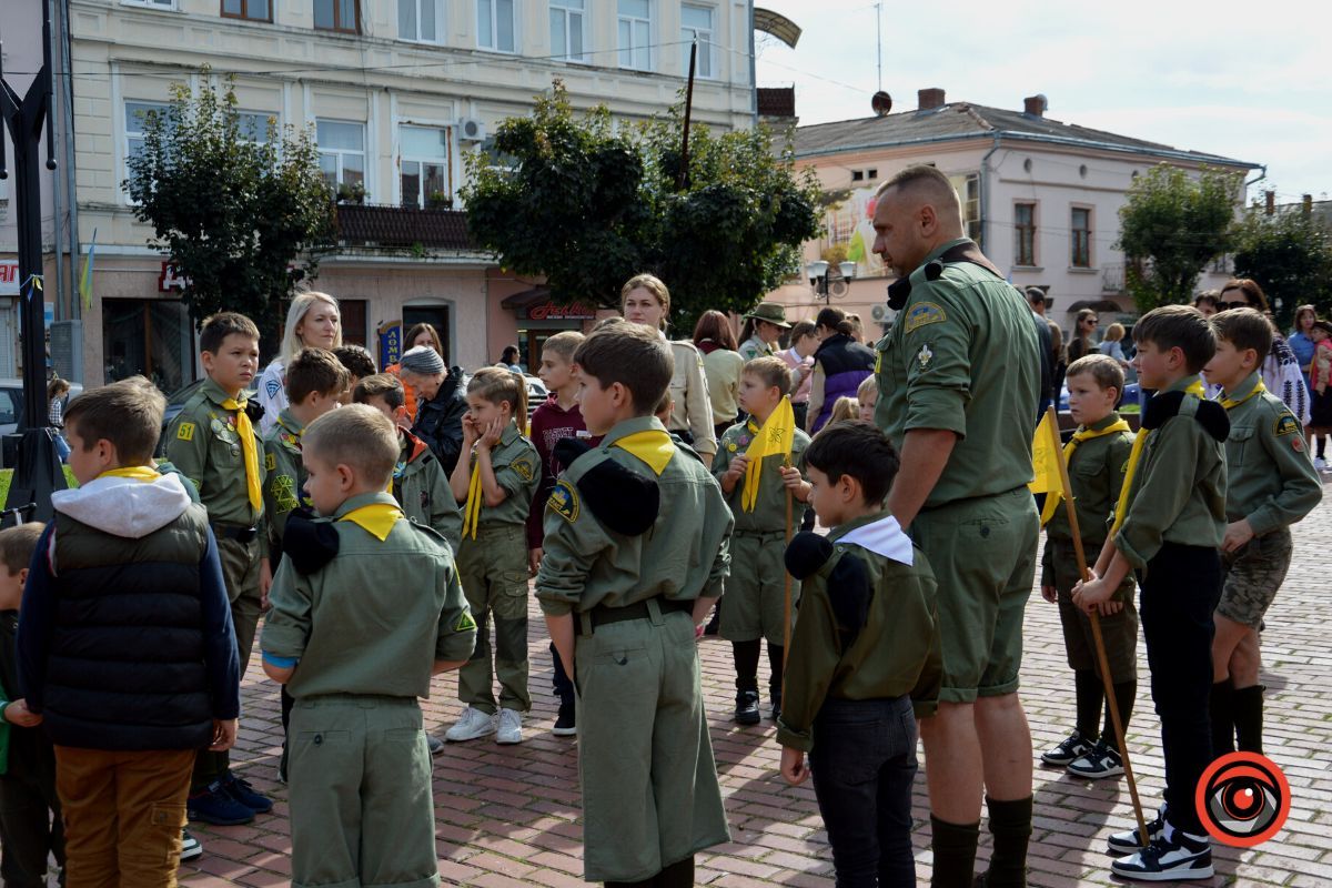 У Коломиї пластуни організували ярмарок | Фоторепортаж 7