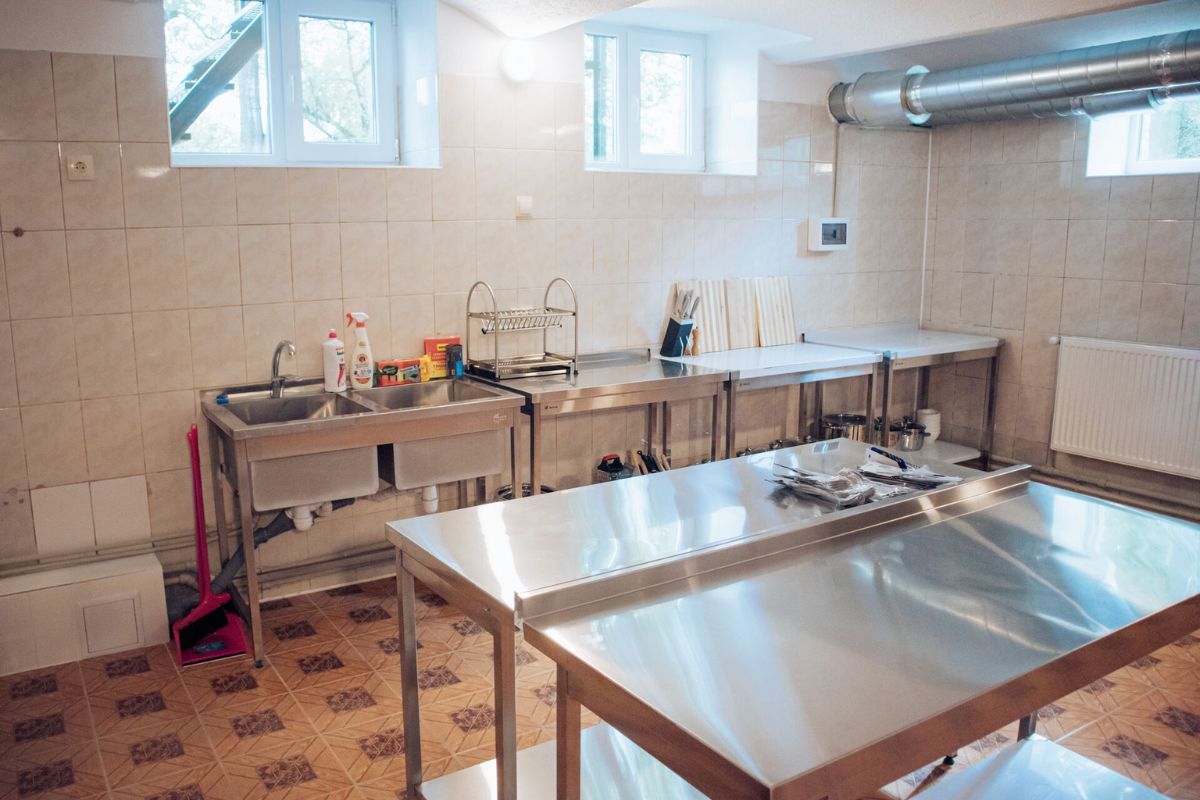 Коломийський Карітас облаштував черговий шелтер 2