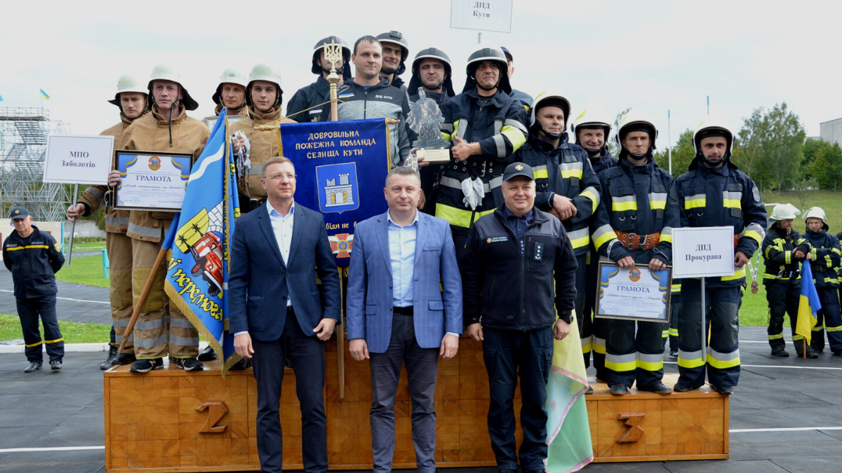 Рятувальники-добровольці з Косівського району перемогли в обласних змаганнях серед пожежників