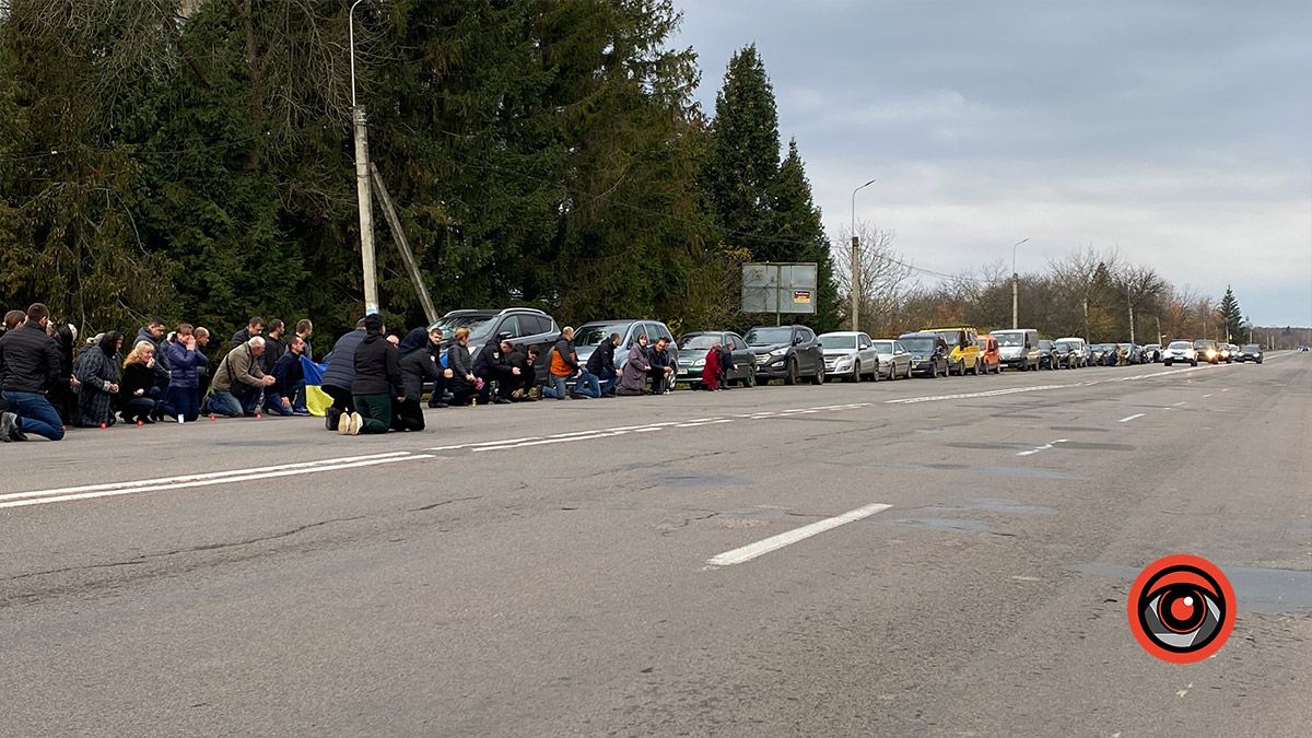 Коломияни зустріли загиблого захисника Ігоря Калина 1