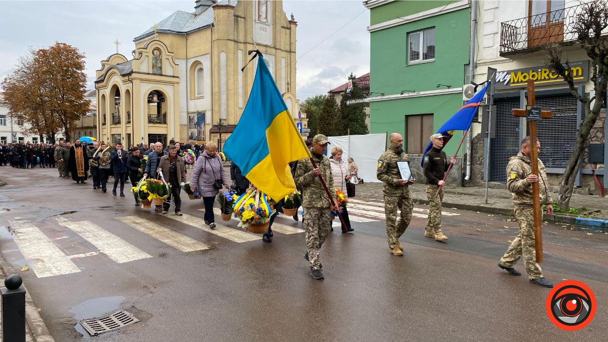 Коломия провела в останню дорогу полеглого воїна Ігоря Кубацького 8