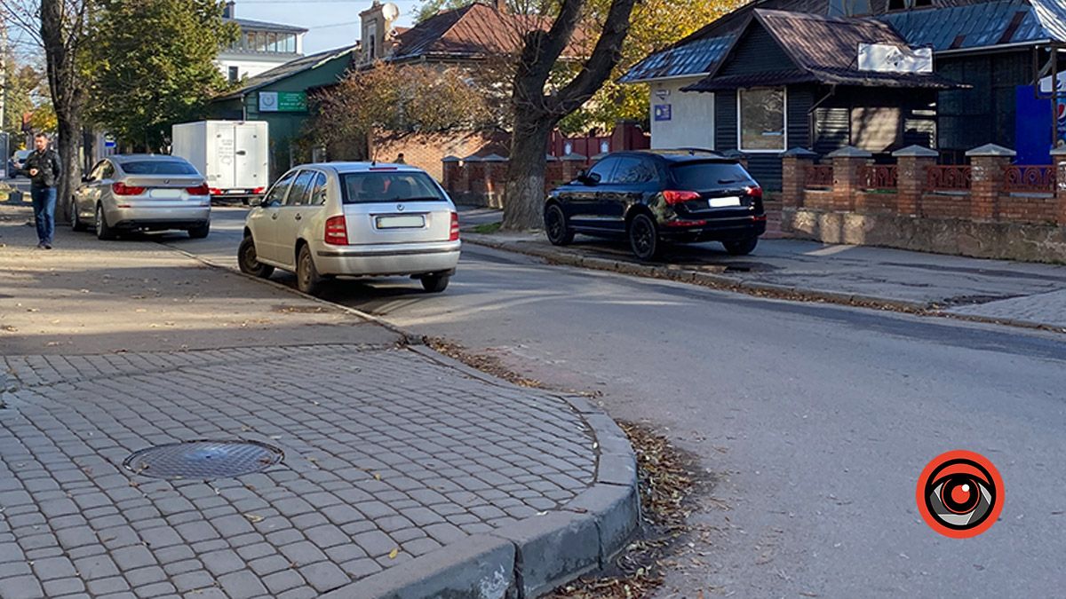 Вищий пілотаж: де в Коломиї найчастіше порушують правила паркування 14