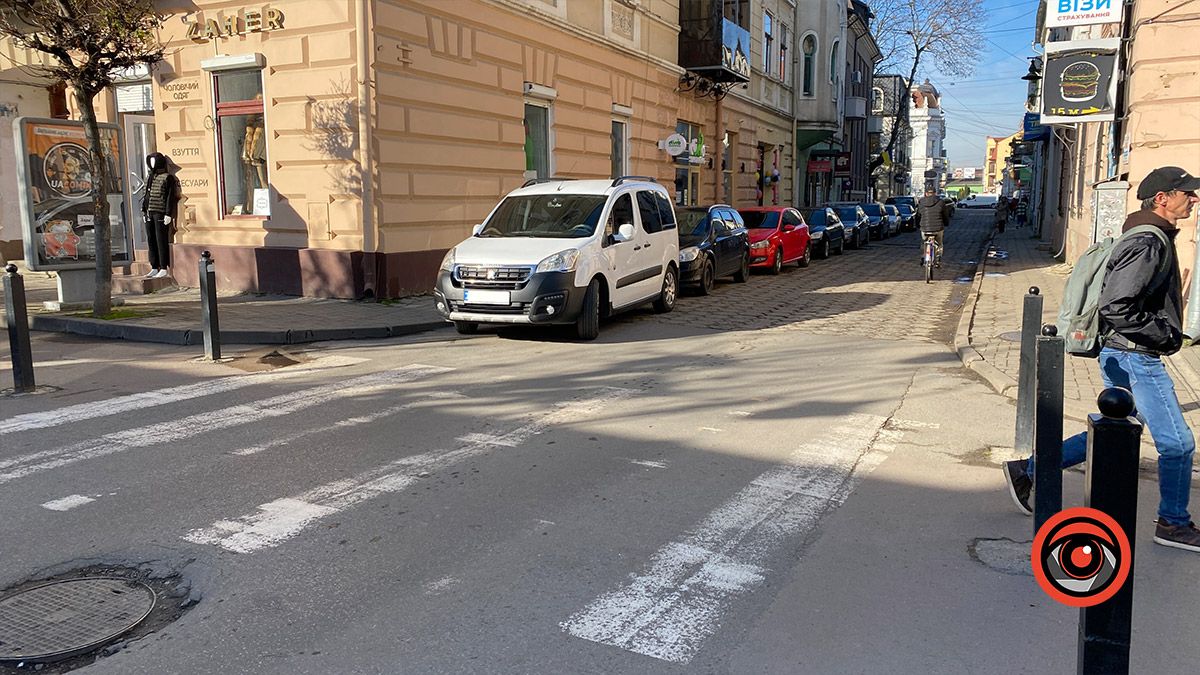 Вищий пілотаж: де в Коломиї найчастіше порушують правила паркування 16
