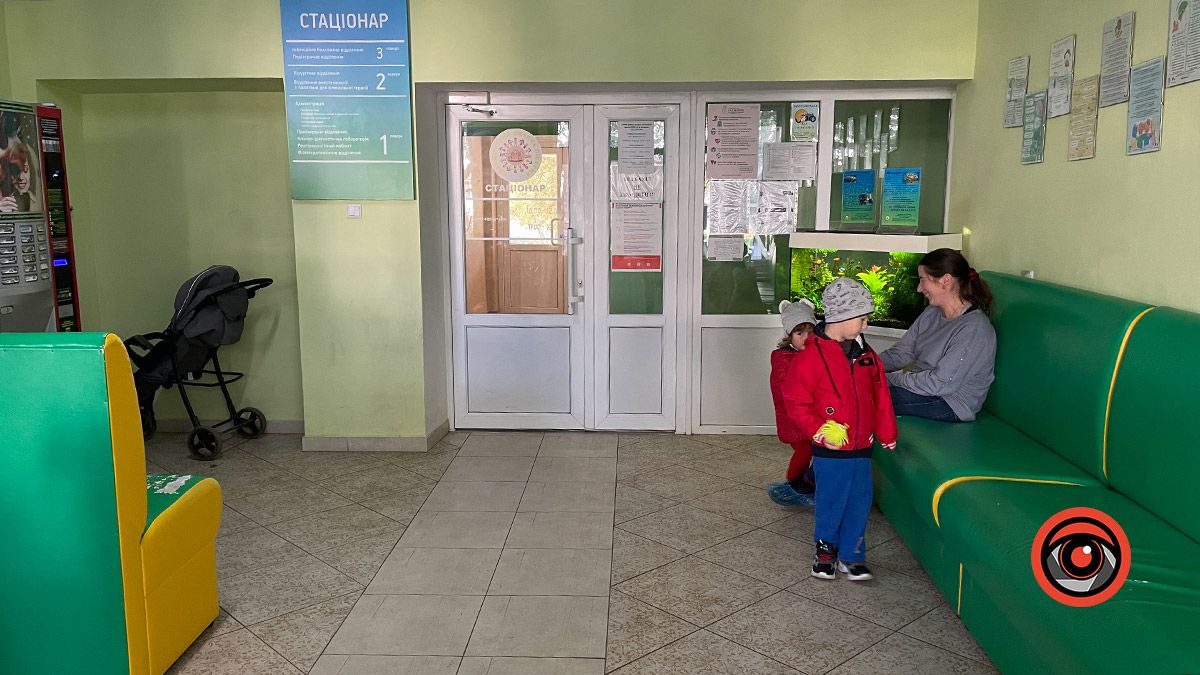 Надворі тепліше, ніж в палатах: яка температура повітря у Коломийській дитячій лікарні 5