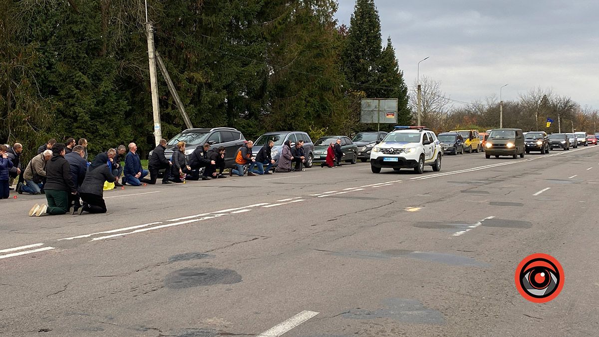 Коломияни зустріли загиблого захисника Ігоря Калина 2