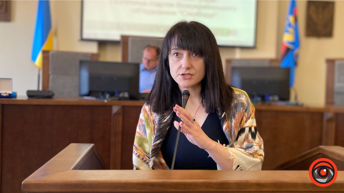 Зміни до бюджету, освіта і землі під забудову: що розглядали депутати на жовтневій сесії Коломийської міської ради 12