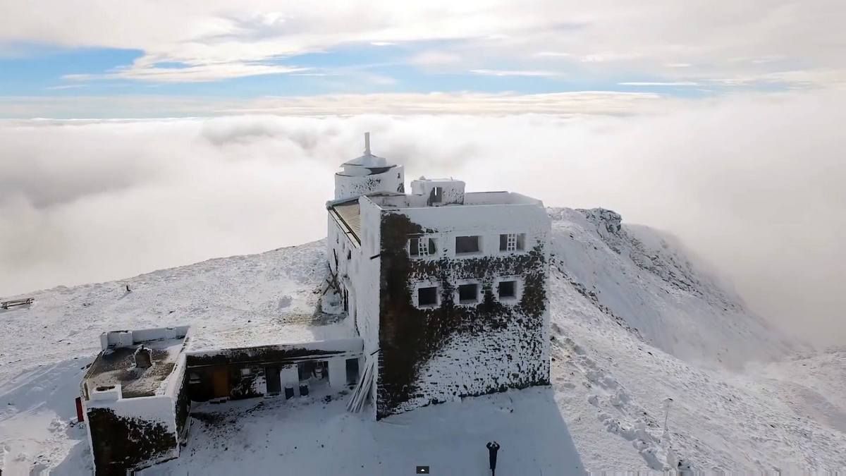 На горі Піп Іван знову засніжило