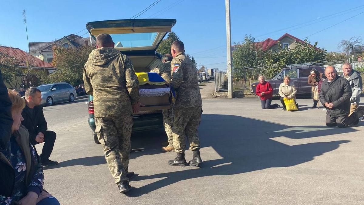 Городенківщина зустріла загиблого Олександра Гладкого 10