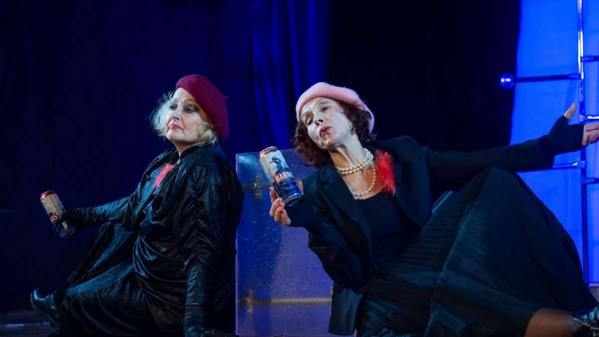 У Соколі відбулась вистава "Дві кралечки - на північ" | фото 1