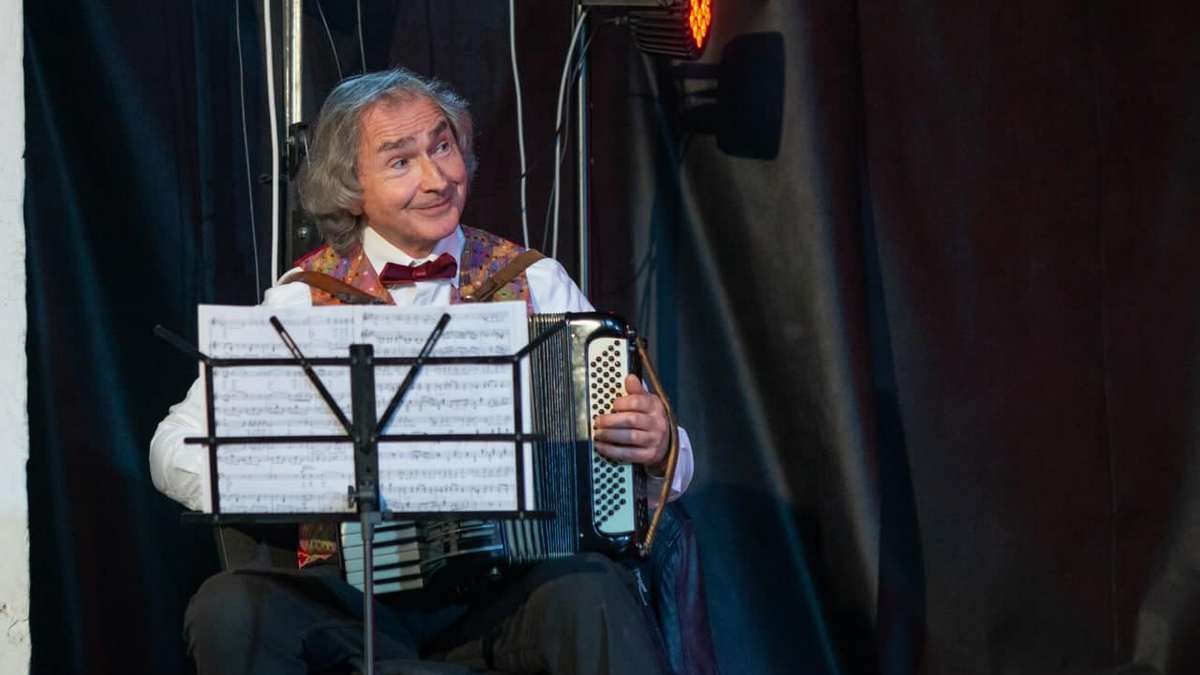 У Соколі відбулась вистава "Дві кралечки - на північ" | фото 6