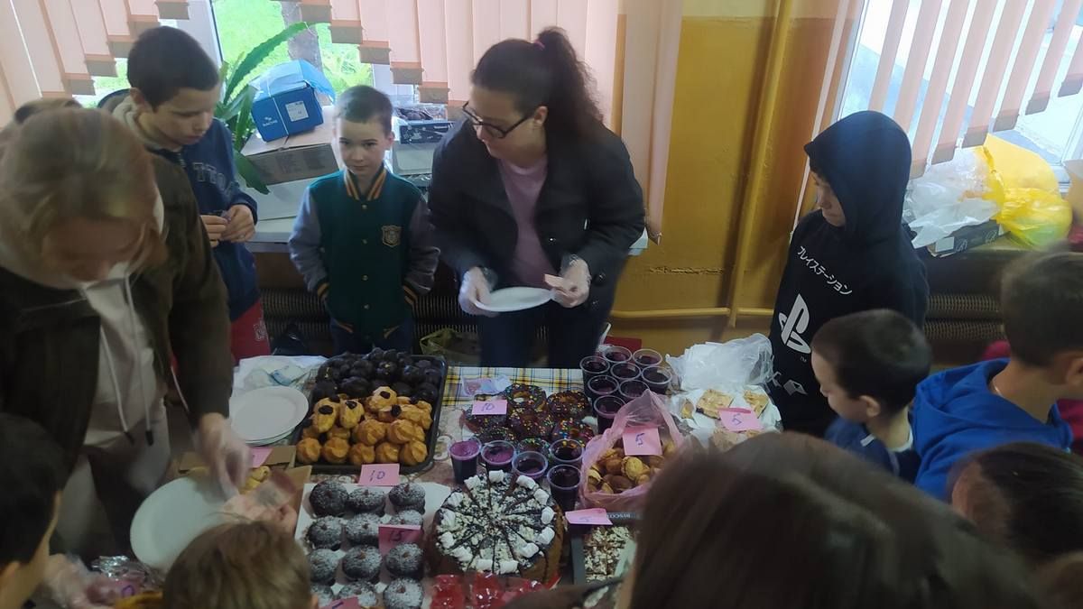 Як у Коломиї діти гроші на ЗСУ збирали 4