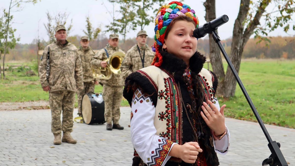 У Кубаївці відкрили пам'ятну дошку загиблому Герою Мирону Забарилу 5