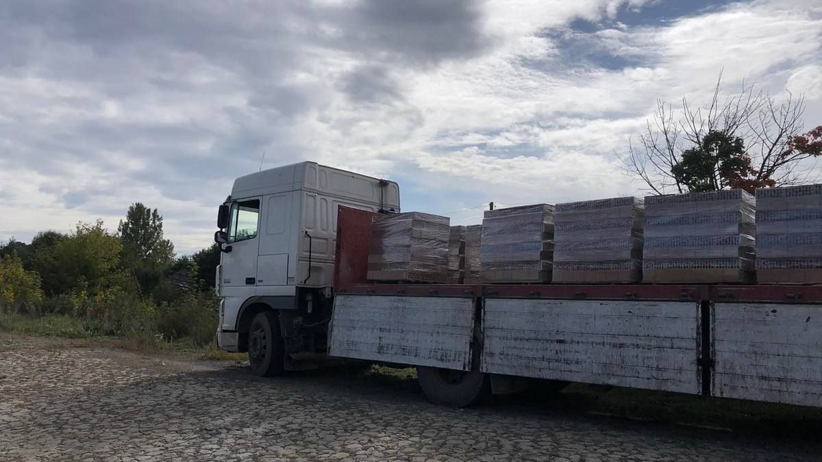 Зі Снятина передали будівельні матеріали на Харківщину 1