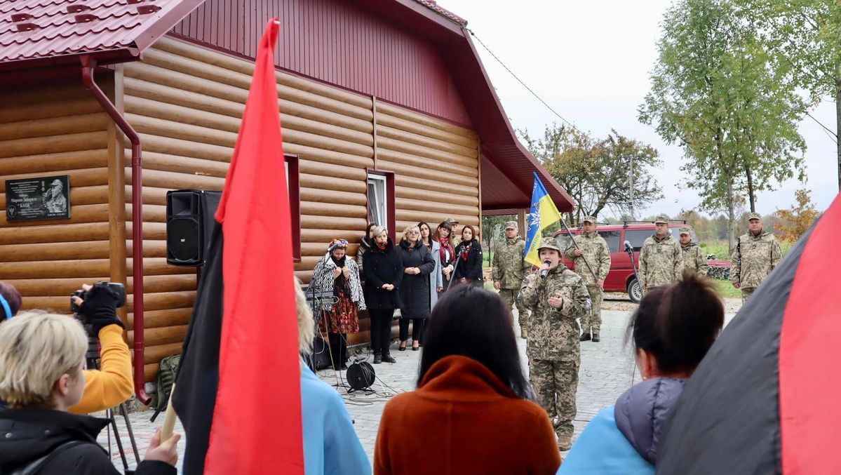 У Кубаївці відкрили пам'ятну дошку загиблому Герою Мирону Забарилу 7