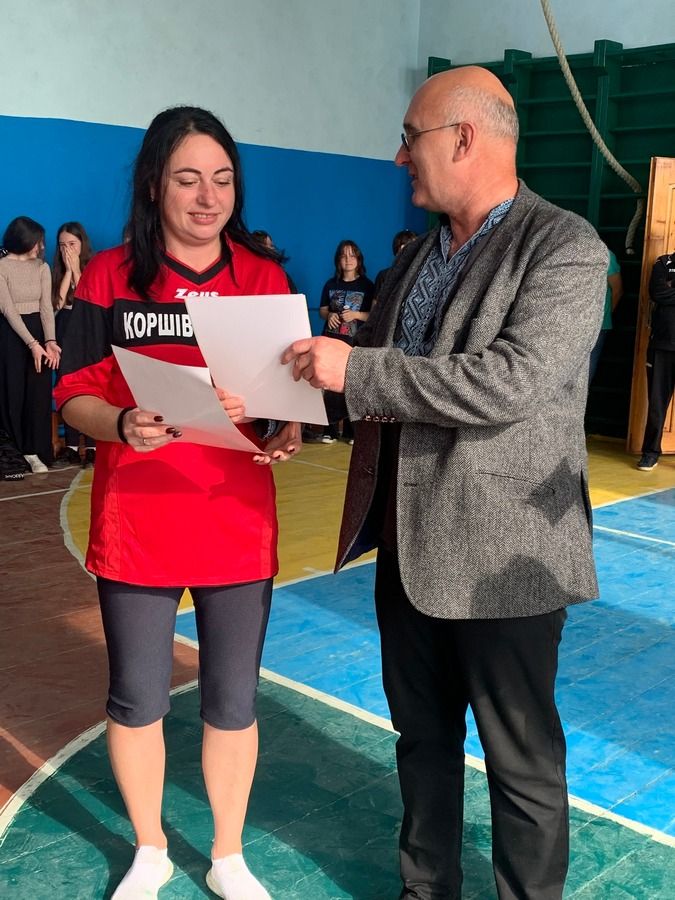 Змагання з волейболу серед вчителів пройшли на Коломийщині 9