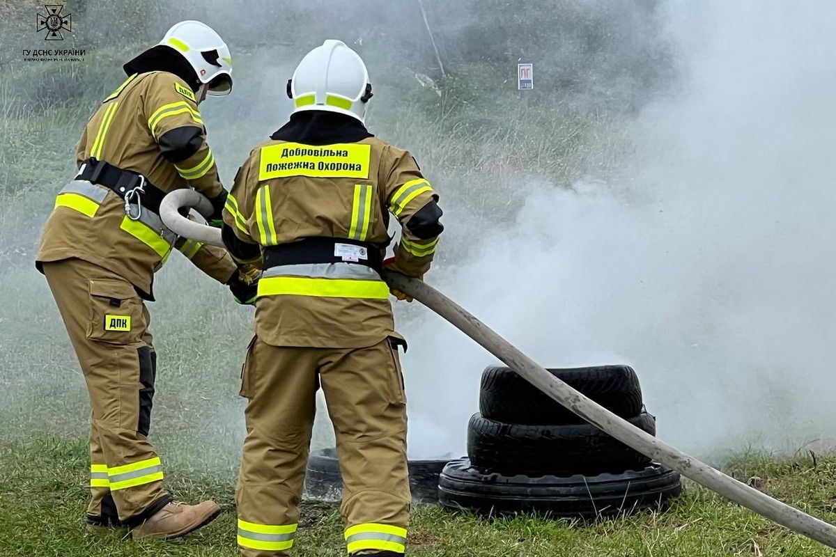 У селі Росохач відкрили підрозділ добровільної пожежної команди 6