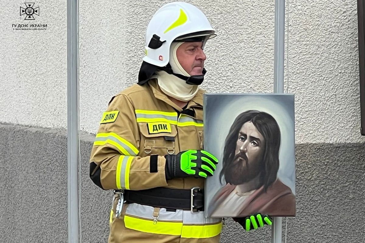 У селі Росохач відкрили підрозділ добровільної пожежної команди 4