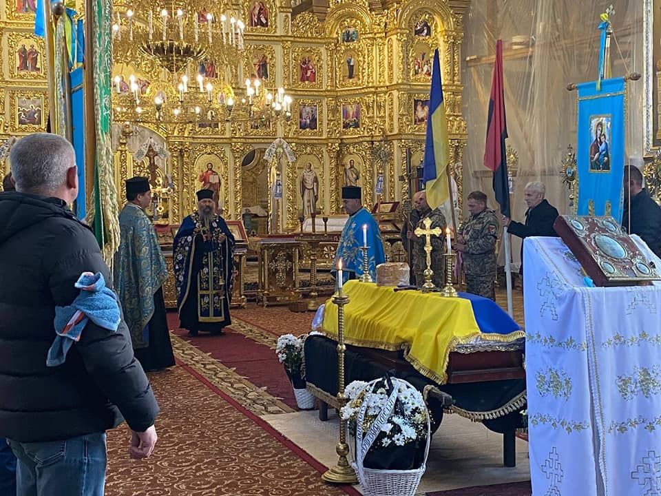 Городенківщина провела в останню путь полеглого Героя Дмитра Дяківа 22