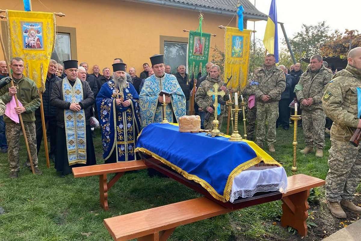 Городенківщина провела в останню путь полеглого Героя Дмитра Дяківа 4