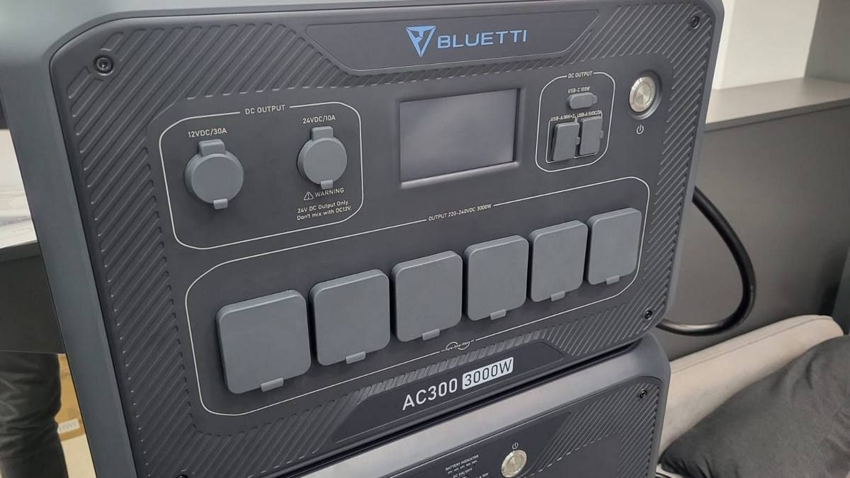 Амуніція, харчі, техніка та багато іншого: для "едельвейсів" передали чергову допомогу 11